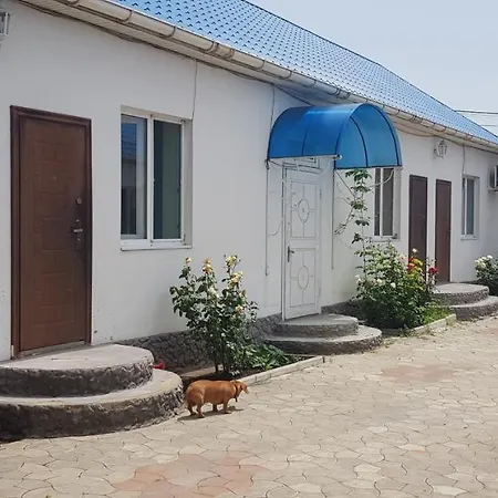 Julia Guest house